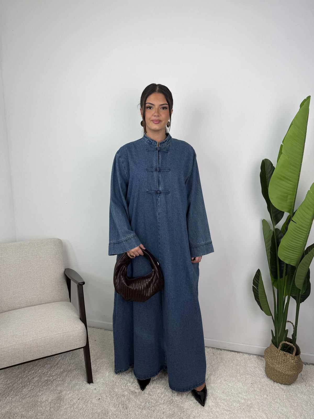 Jeans Kleid mit asiatischen Details