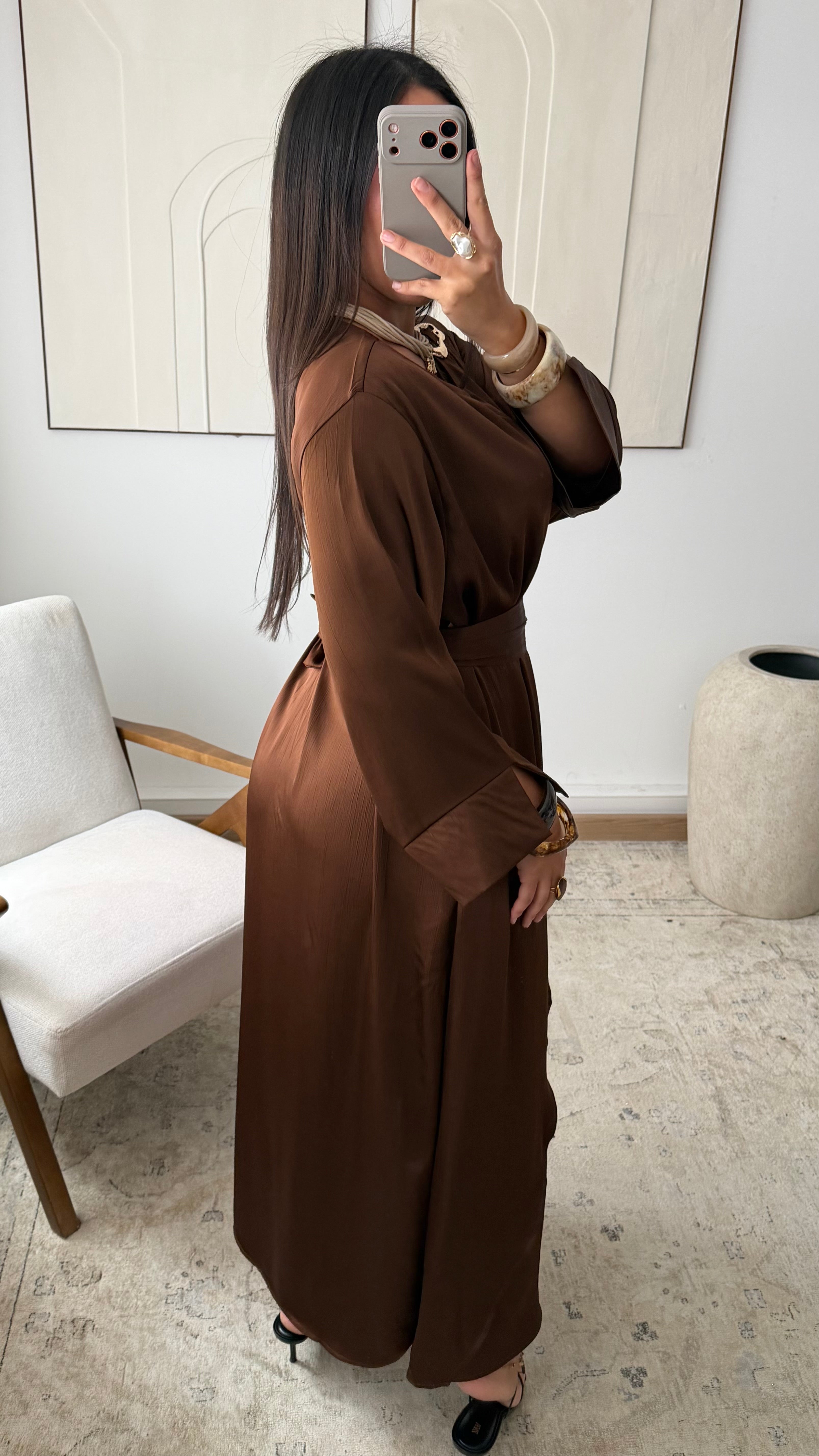 Kleid mit Wickeloptik und Gürtel