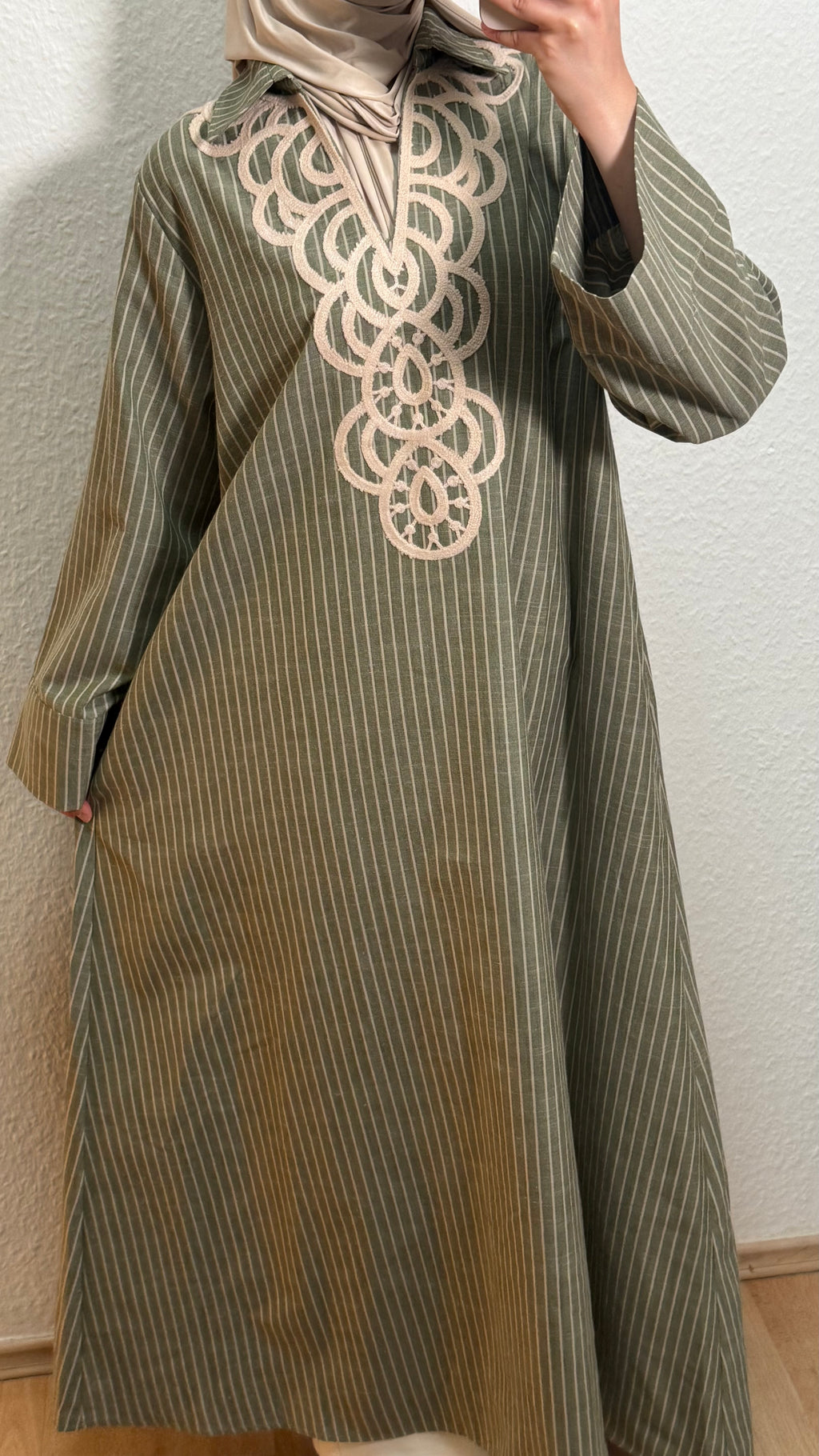 Kleid mit orientalischen Muster