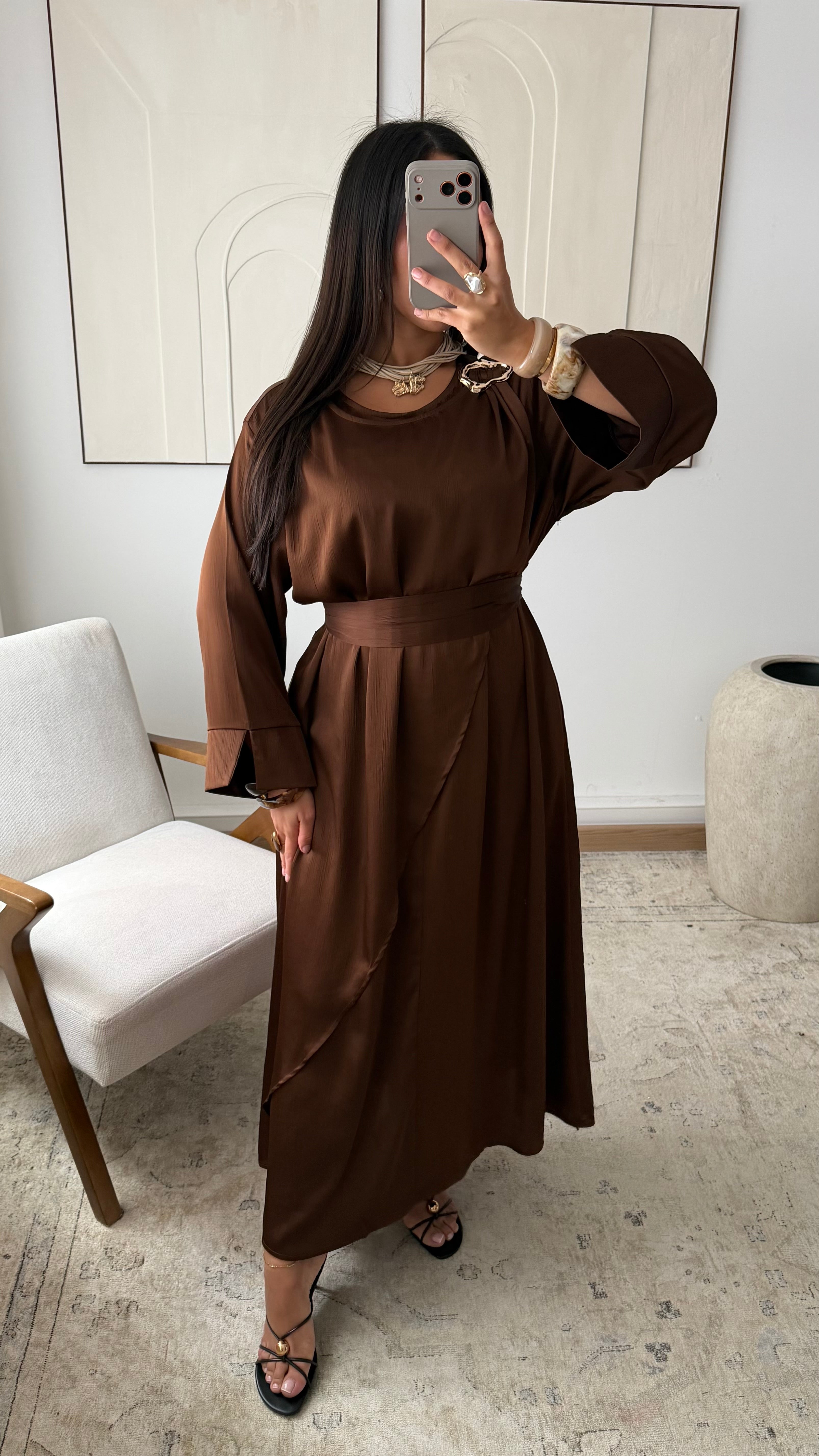 Kleid mit Wickeloptik und Gürtel