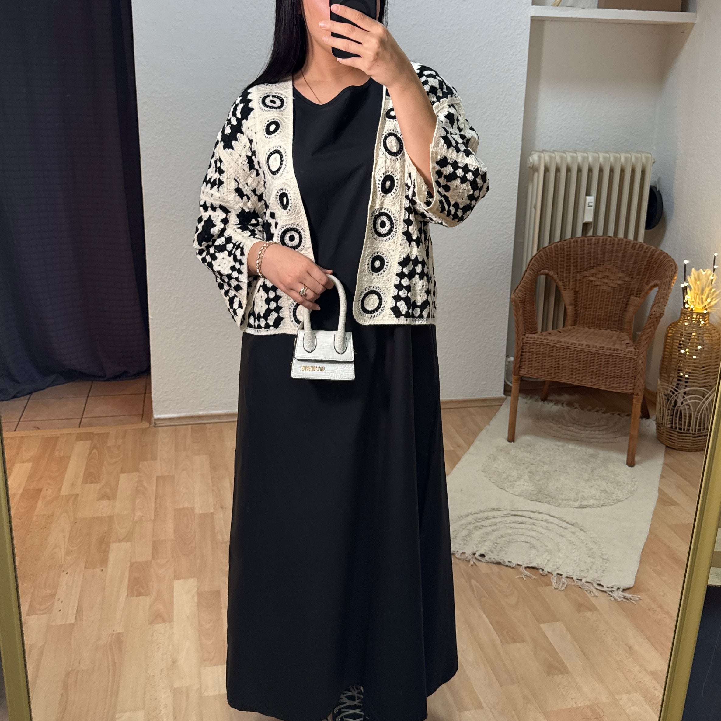 Kleid mit Häkeljacke