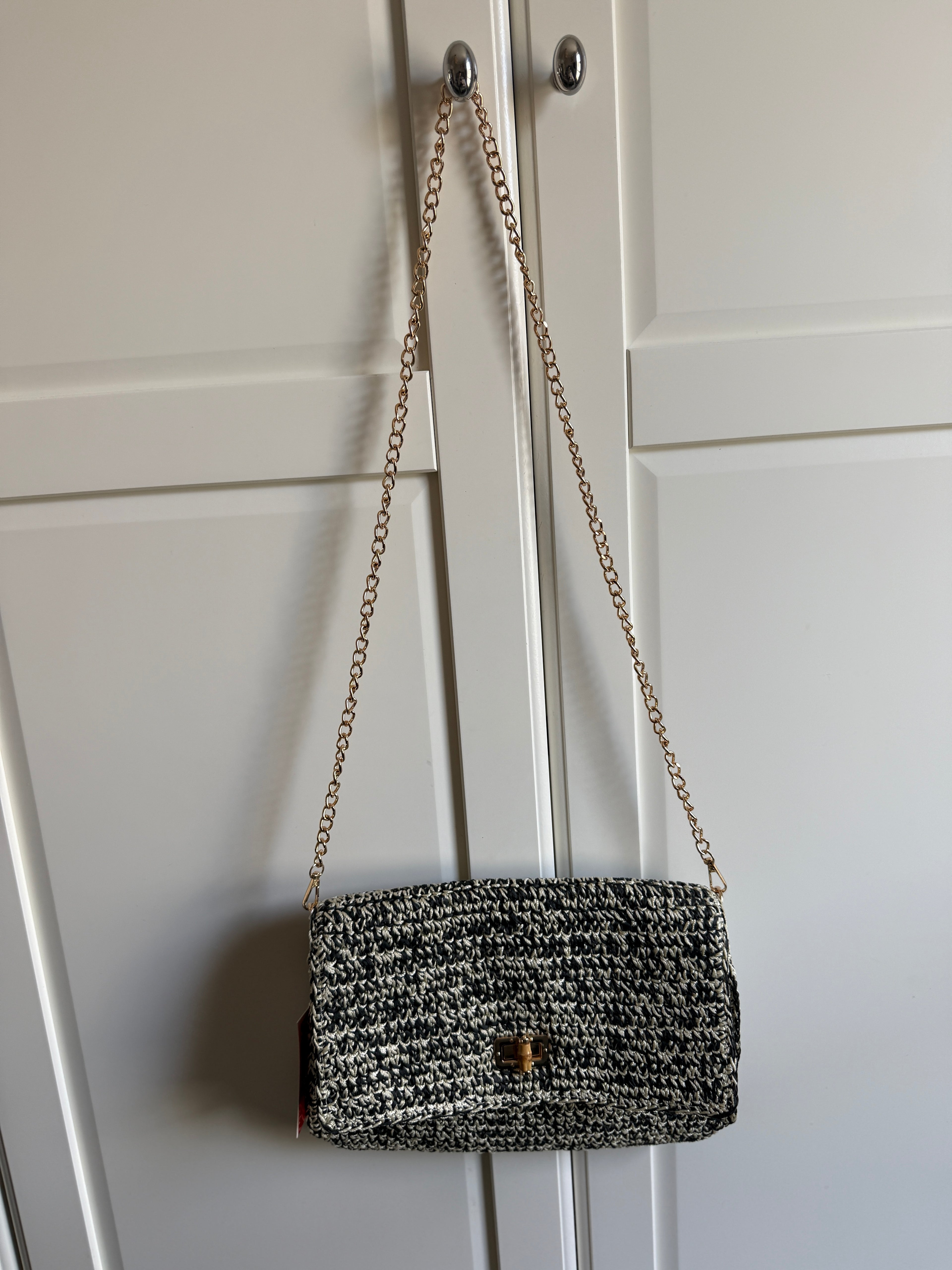 Tasche Korti
