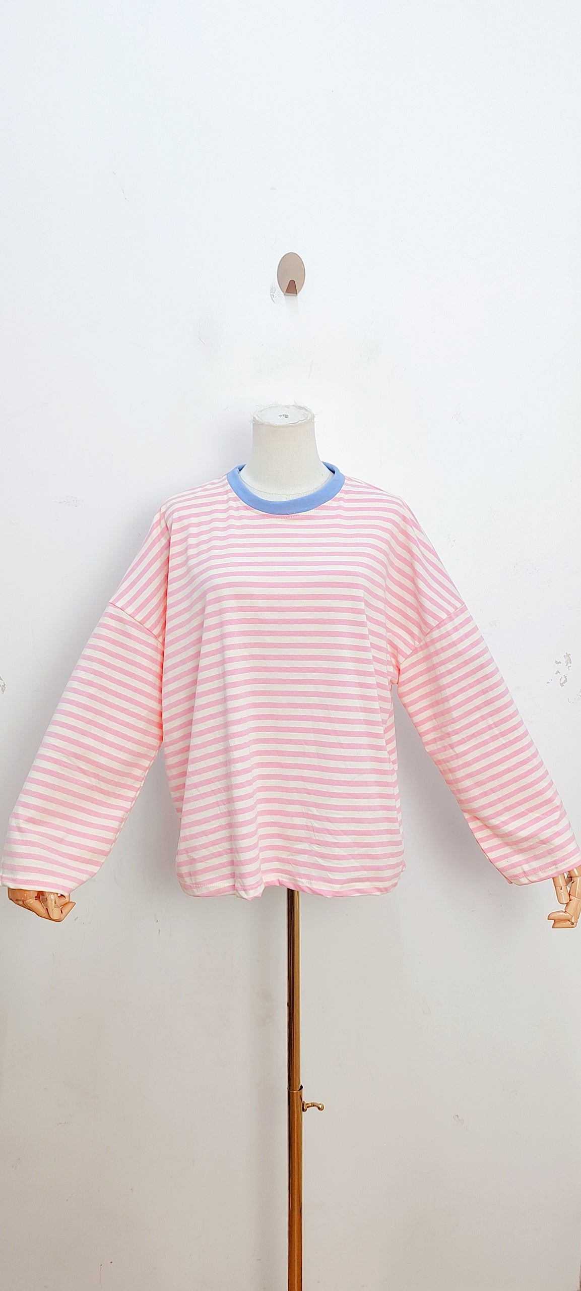 Basic Shirt mit Kragendetail