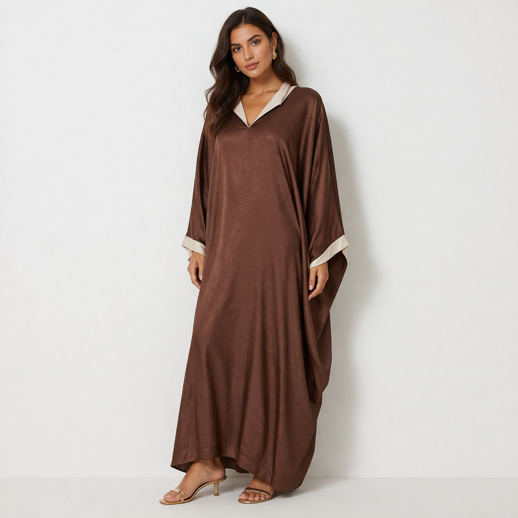 Kleid mit Kragendetail