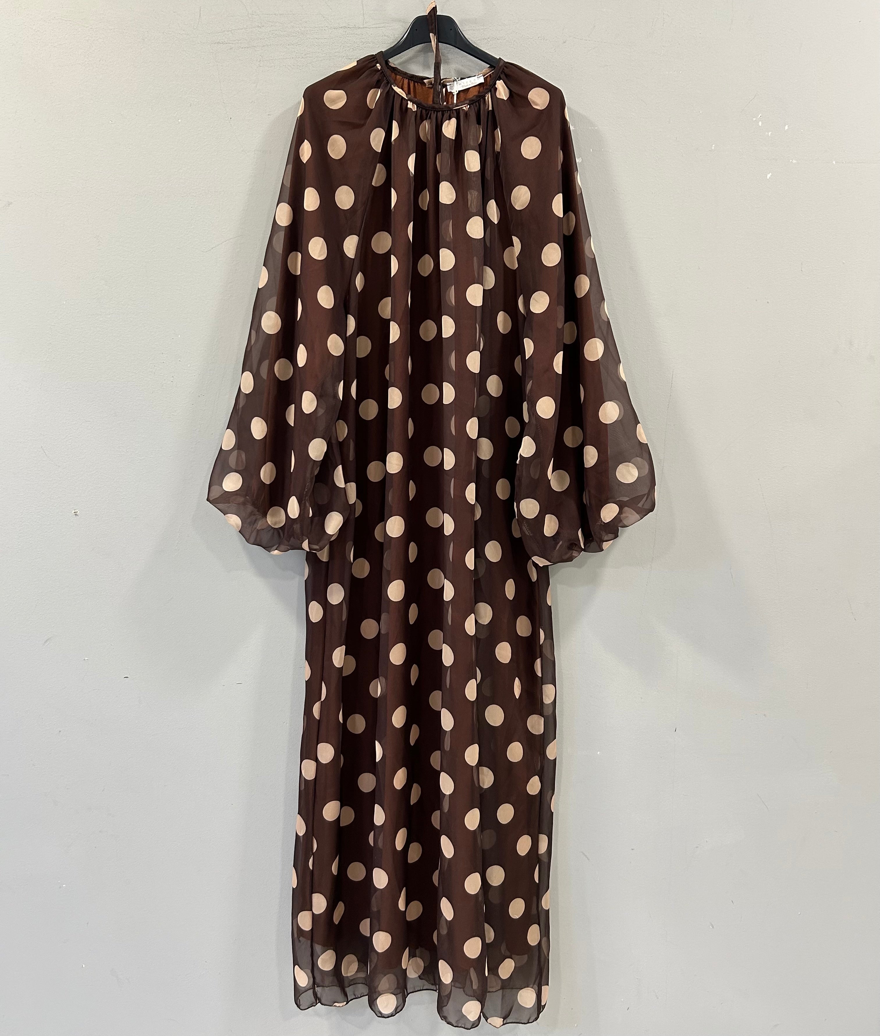 Kleid mit Punkten