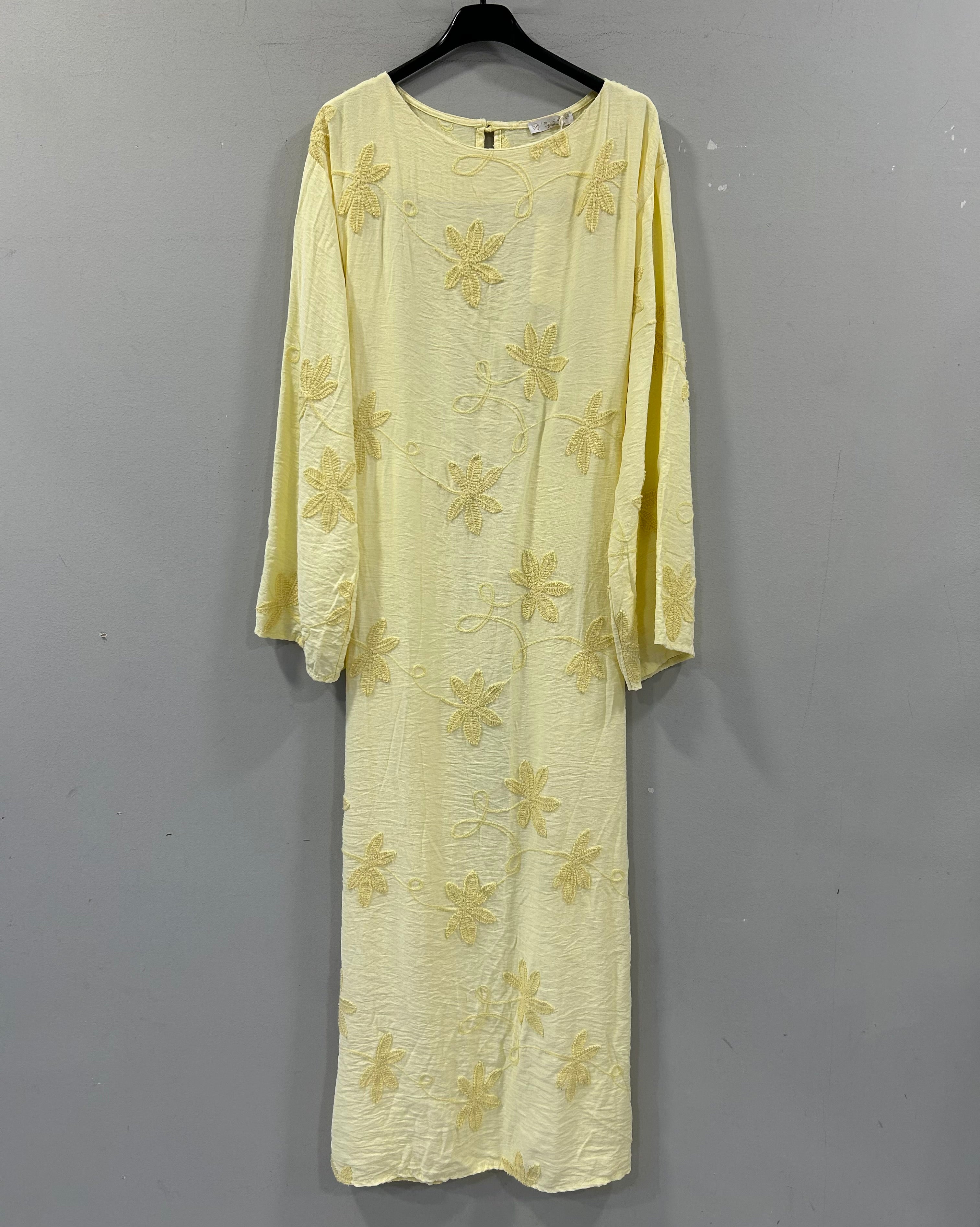 Kleid mit floralen Muster